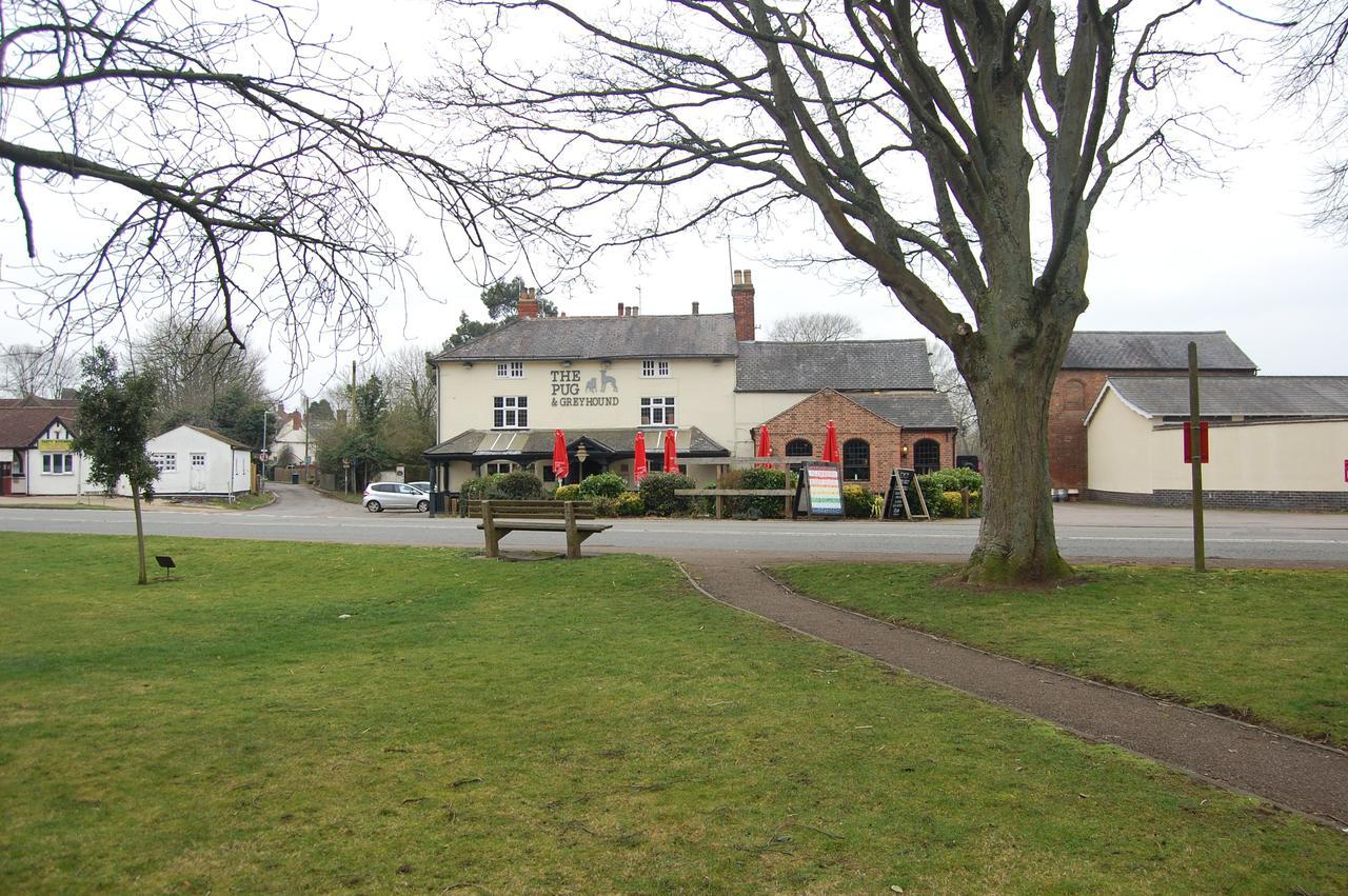 The Pug & Greyhound Hotel Great Glen Exterior foto